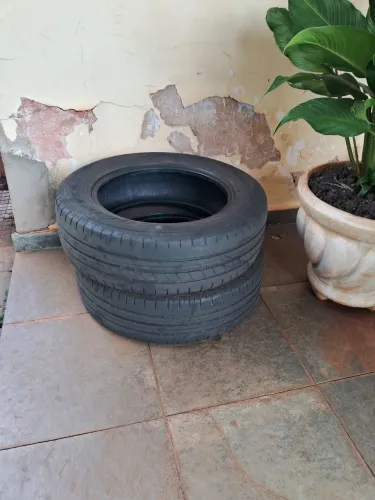 PNEU USADO