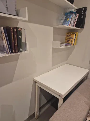 Mesa escrivaninha 100 largura e 50 profundidade