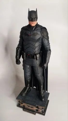 Batman (The Batman 2022) - Escultura 3D de 30 cm