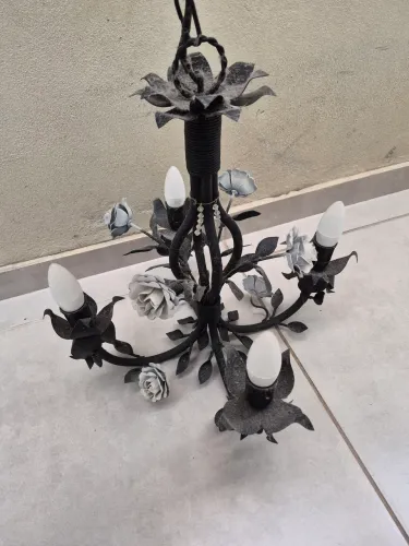 Lustre