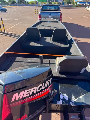 Canoa motor 50 hp com partida