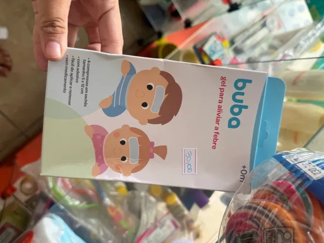 Gel para aliviar a febre infantil