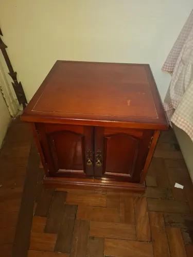 Mesinha de canto
