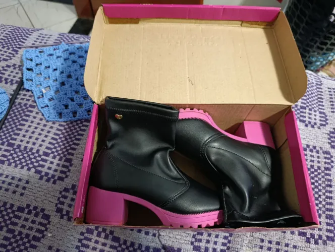 Bota Molekinha infantil 