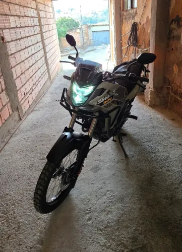 Vendo moto sahara adv