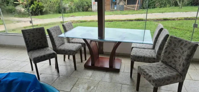 Mesa de Vidro + 6 Cadeiras Otimo Estado