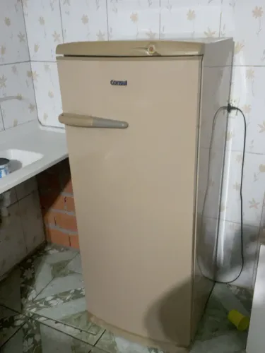 GELADEIRA