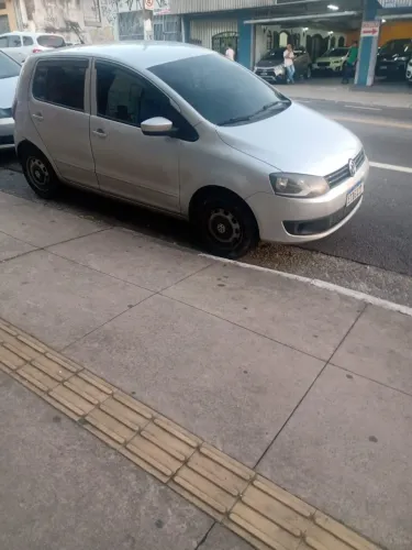 Volkswagen Fox 1.0 MI Total Flex 8V 5P 2011