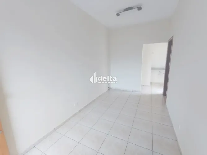 Sala disponível para locação no bairro Brasil em Uberlândia-MG