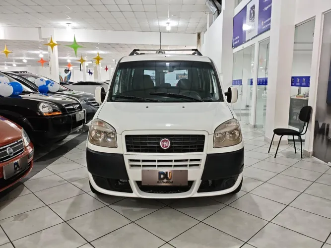 Fiat Doblo Essence 1.8 Flex 16V 5P 2016