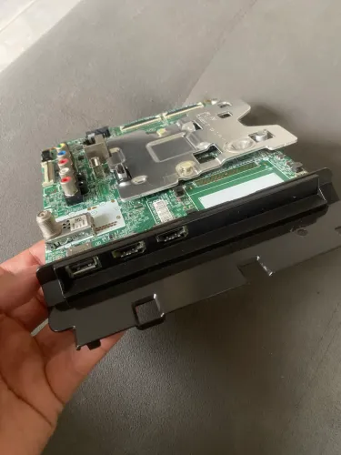 Peças para TV LG Smart 42/43? 4K - Consulte Disponibilidade