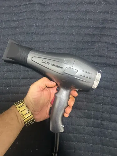 Vendo secador Lizze semi novo