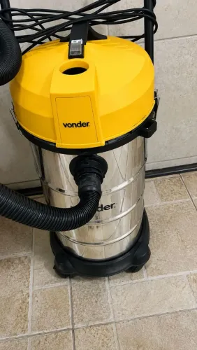 Aspirador de pó e água vonder