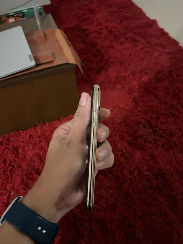 iPhone XS