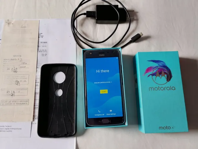 Celular Motorola X4