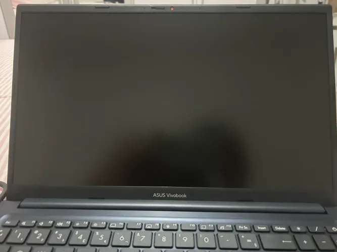 Notebook Asus Vivobook 15 X1504za, Intel Core I5 Perfeito Estado