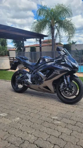 Suzuki GSX-R 750-W
