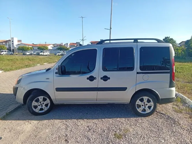 Fiat Doblo Essence 1.8 Flex 16V 5P 2020