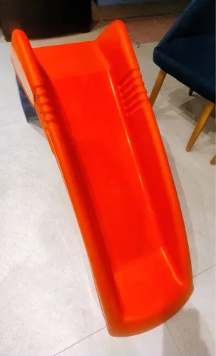 Escorregador infantil