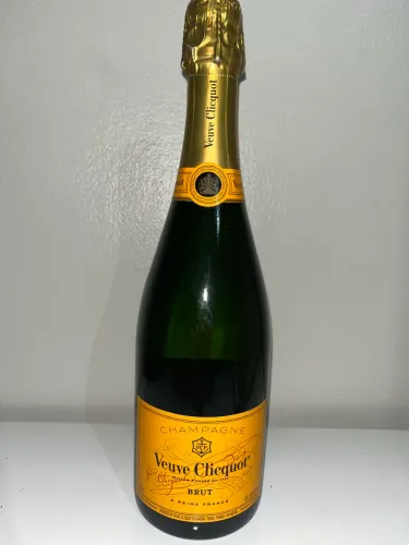 Champagne Veuve Clicquot Brut 750 Ml