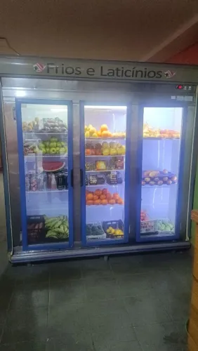 Freezer vertical 3 portas
