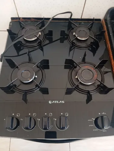 Vendo fogão 4 bocas atlas
