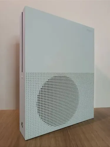 Vendo X box one S