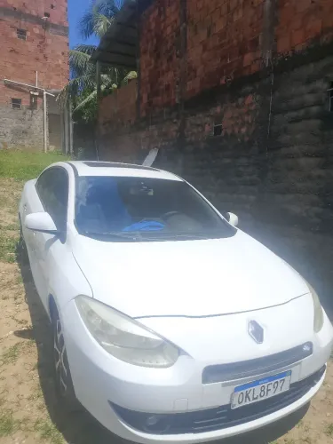 Renault Fluence Sed. Dynamique 2.0 16V Flex Aut. 2013