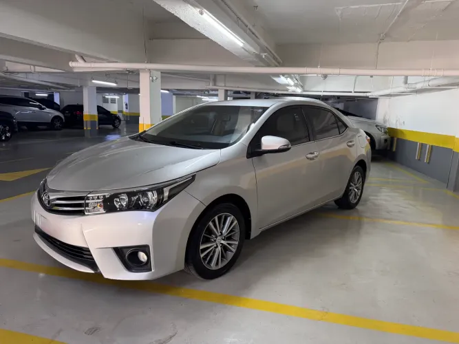 Toyota Corolla Altis 2.0 Flex 16V Aut. 2017
