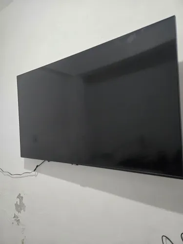 TV SAMSUNG QLED 4K - pequeno defeito