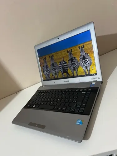 CORE I5 | 6GB RAM | Notebook Samsung |