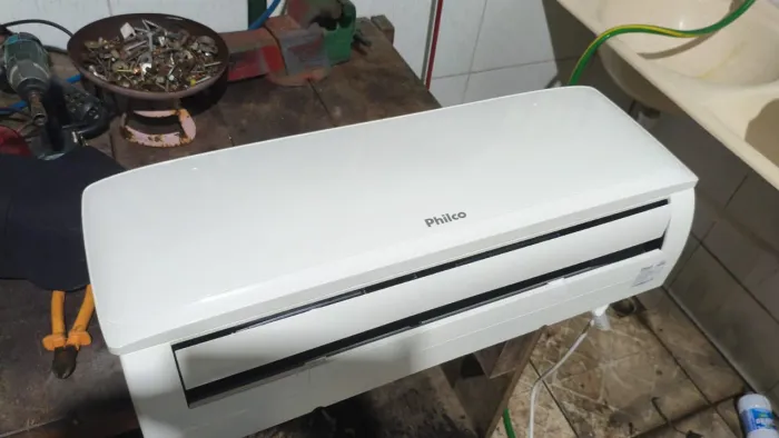 vendo ar condicionado 9btus philco 900reais