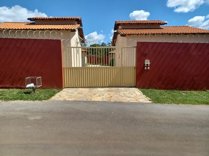 Casa 2 quartos para Locação Região dos Lagos (PARANOÁ), Brasília