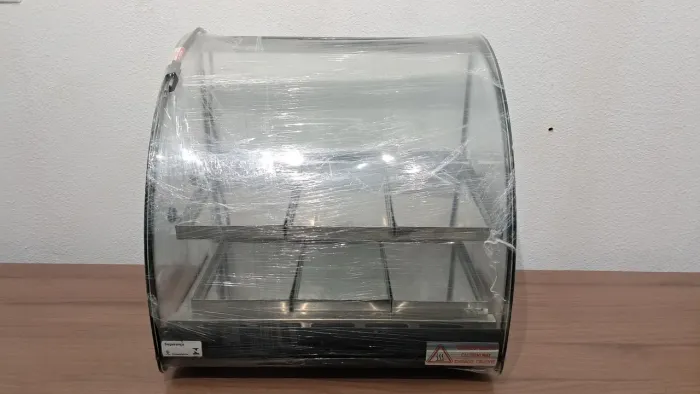 Vende-se estufa com seis bandejas