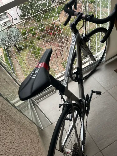 Speed Bike Carbono Planet X EC-130E - Shimano Tiagra (Fizik/FSA)