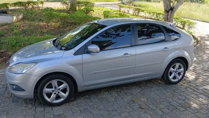 Ford Focus 1.6 S/se/se Plus Flex 8v/16v 5P 2011