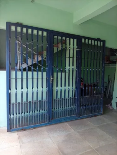 Portão de ferro 