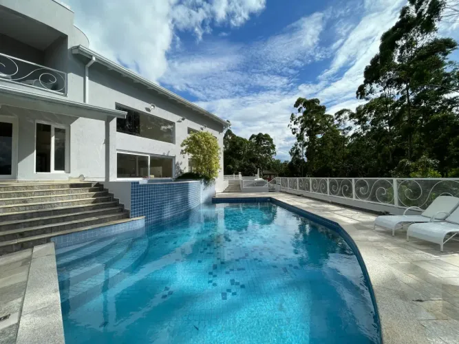 Casa a venda na Granja Viana Condominio São Paulo II