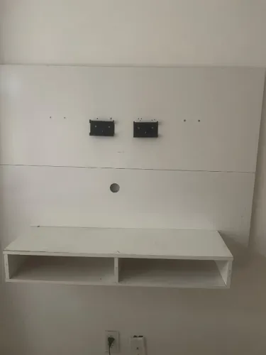 Painel para TV de até 40 polegadas
