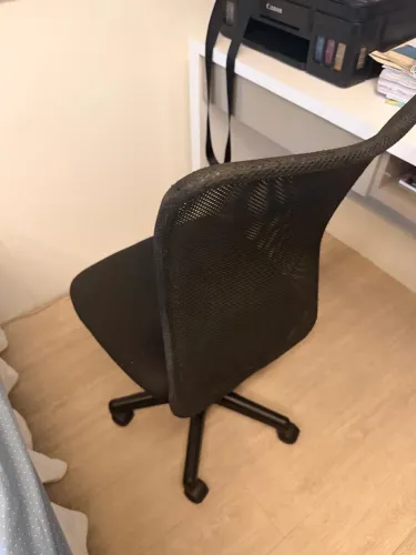Vendo Cadeira de escritório