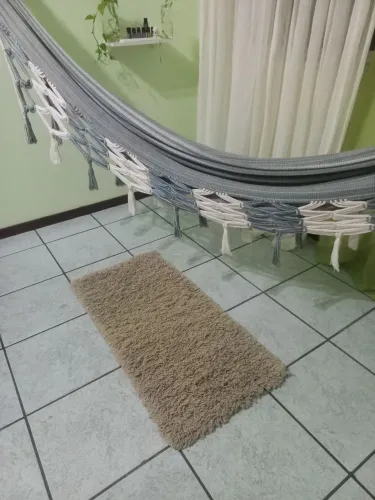 Tapete felpudo bege - macio e aconchegante