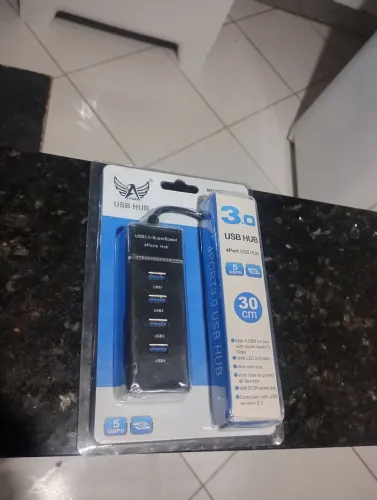 Filtro de linha com 4 USB