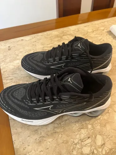 Tênis masculino Mizuno