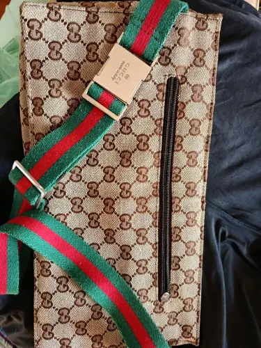 Bolsa pochete Gucci