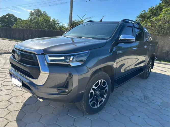 Toyota Hilux CD SRX 4X4 2.8 TDI 16V Diesel Aut. 2021