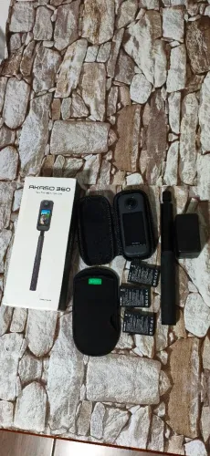 Câmera Akaso 360
