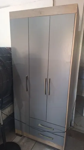 Guarda roupa solteiro