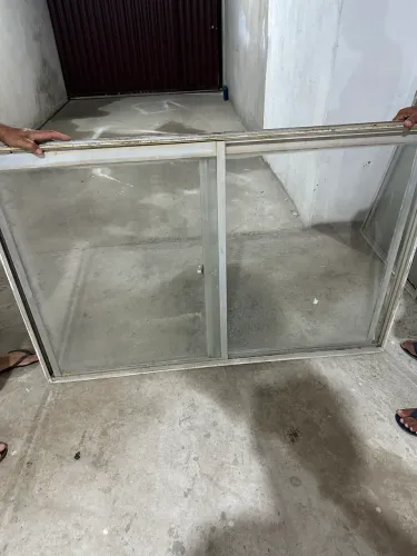 Janela de alumínio 