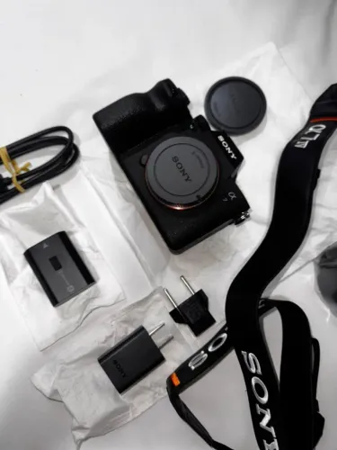 Câmera profissional sony A7 IV 4k 33 MP. NOVA. NUNCA USADA