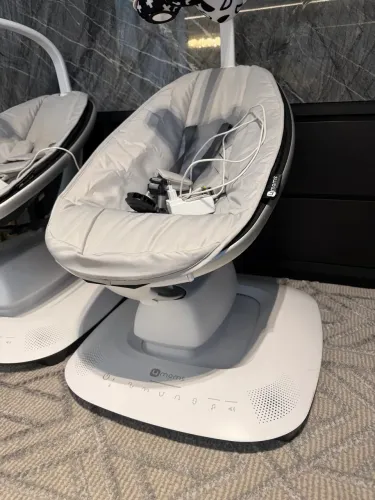Cadeira de balanço 4moms Bluetooth